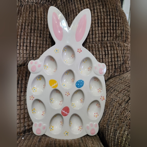 Temptations Easter Bunny Egg Tray Ceramic 15x9in Beautiful Easter Decor - Picture 1 of 9